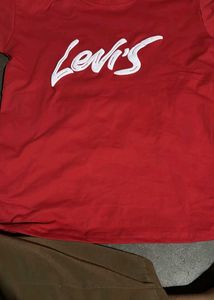Levi's Red Graphic T-Shirt