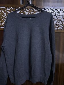 COMBO OF 2: Grey sweatshirt &amp; Black shirt