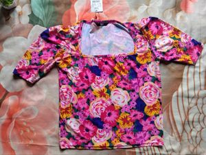 Floral Puff Sleeve Crop Top