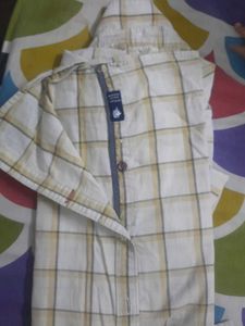 Men's Plaid Button-Down Shirt