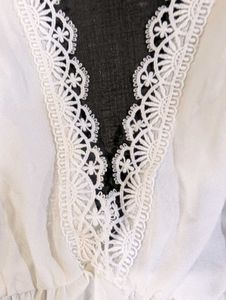 New White Lace Trim Sleeveless Top