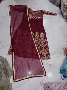 Elegant Embroidered Maroon gown with dupatta xxl