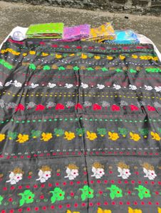 Black Saree with Floral Motif JAMDANI COTTON