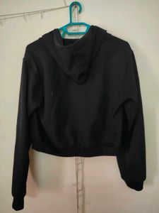 Black Cropped Hoodie - NUON