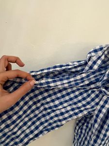 Gingham cold -Shoulder Top