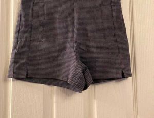 Zara Women High Waist Dark Blue Shorts Size M
