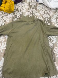 Ribbed Turtleneck Long Sleeve Top