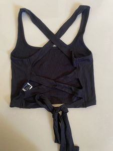 black backless top
