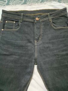 Black Straight Fit Pants | 34