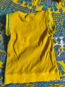 comfortable sleeveless vest for boys