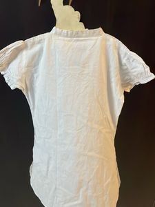 Elegant White Embroidered Kurta