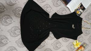 Chic Black Sleeveless Cutout Dress