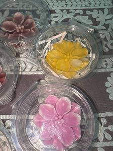 Set of 8 Floral Candles