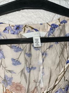 H&amp;M BUTTON-FRONT TUNIC DRESS