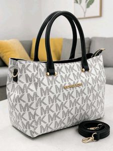 Michael Kors Signature Tote Bag