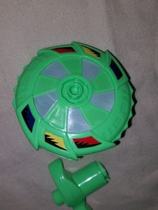 Lattoo Spinning Launcher Gyro Top
