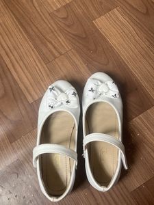 Girl Shoe Size 36