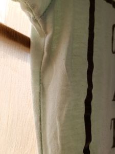 👧 T-shirt.