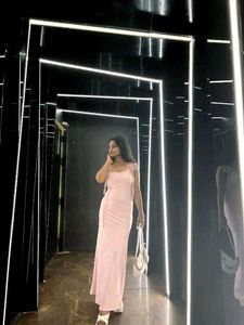 Elegant Pink Maxi Dress