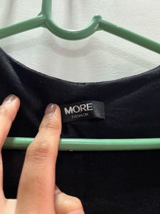 Black V-Neck Crop Top