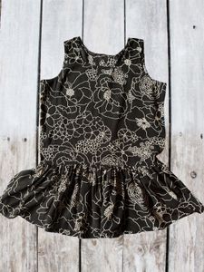 Chic Floral Sleeveless Peplum Top