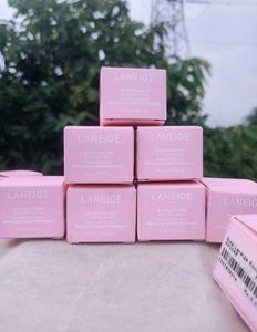 pack of 13 LANEIGE Bouncy&amp;Firm Face Sleeping Mask
