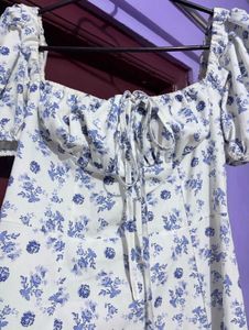 Floral Print Maxi Dress with Slit