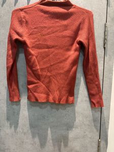 Stylish Rust-Colored Knit Top🌷