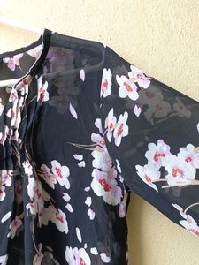 Brand New Dj&amp;C Floral Black Top 😍