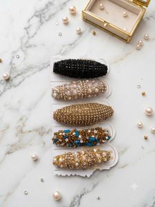 BUY 3 GET 2 FREE ✨💖Beautiful Beaded Brooch Pins