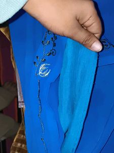Vibrant Blue Saree with White &amp; Gold Floral Print