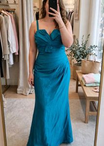 Elegant Teal Maxi Dress