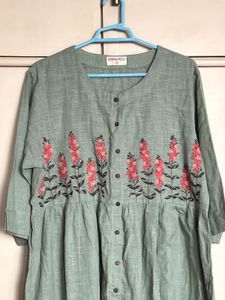 BOMBAY PASILEY Embroidered Green Kurta XL