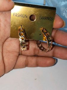 Elegant Pearl &amp; Gold Hoop Earrings