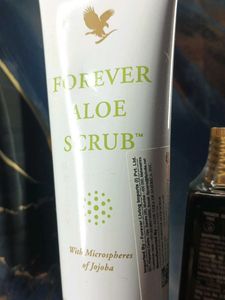 Forever Aloe Scrub