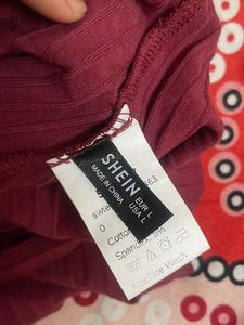 Maroon Ribbed "C'est La Vie" Top
