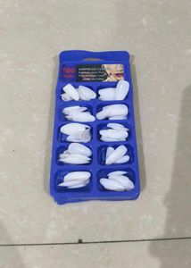 100 PCS Empress Curn Artificial Nails