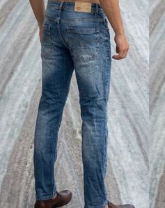 Men's Blue Wash Slim Fit Jeans