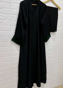 Elegant Black Abaya with velvet sleeves