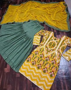 GEORGETTE WITH HAVVY EMBROIDERY WORK