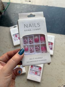 pack of 5 nails
