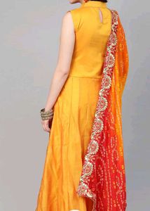Elegant Yellow Ethnic anarkali suit