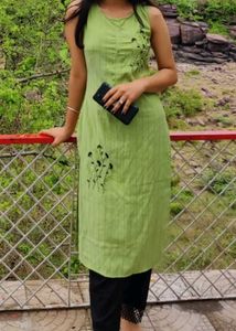 Slim Green Kurti (Discounted For Today)