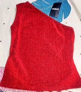 sparkling red top❤️