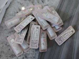 Kerastase Hair Treatment Ampoules (Set of 18)