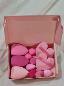 Pink Makeup Sponge Set with Heart Puff
