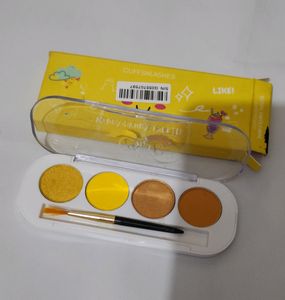 Cuffs N Lashes Eyeshadow Pallet