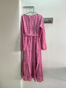 Chic Pink Broderie Anglaise Midi Dress