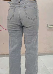Light Wash Distressed Jeans