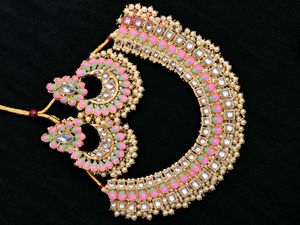 Stunning Pink & Green Kundan Necklace Set